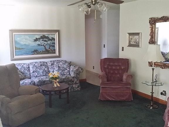 4th image of 3348 Fresno Ave