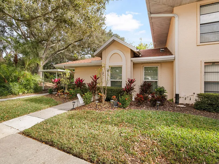 314 Knottwood Ct — Photo 3