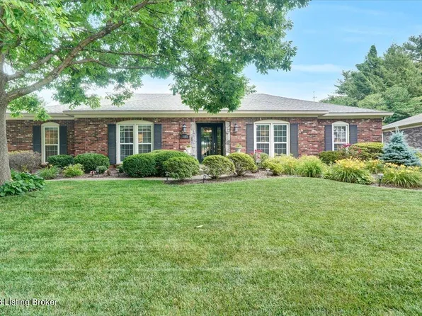 1803 Ballard Mill Ln, Indian Hills, KY 40207