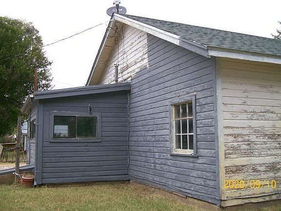 Another view of right side