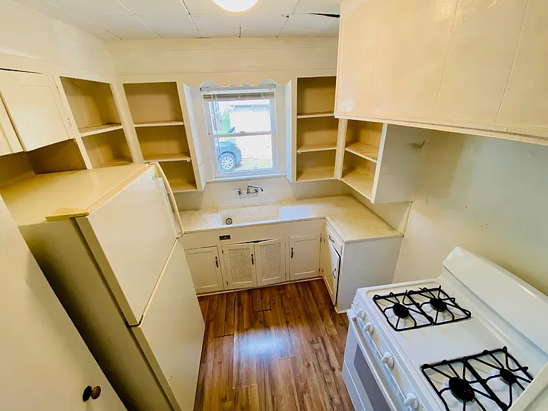4902 Caswell Ave #A — Photo 19