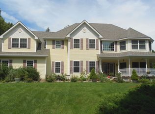 28 Anton Dr, Carmel, NY 10512