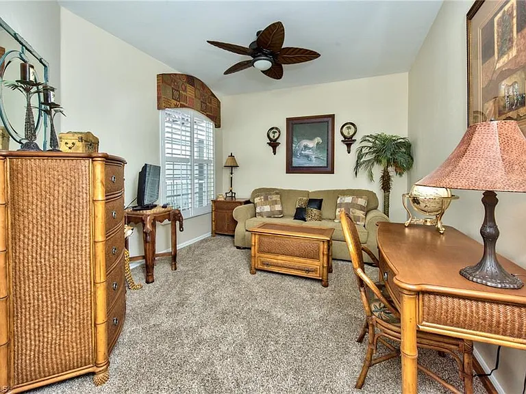 2190 Arielle Dr #902 — Photo 16