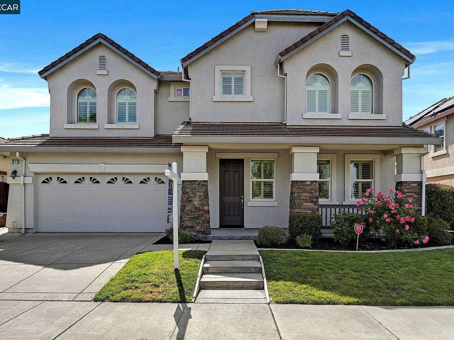 2671 Torrey Pines Dr