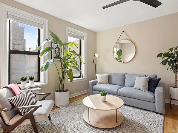 270 W 11th St APT 5G, Manhattan, NY 10014