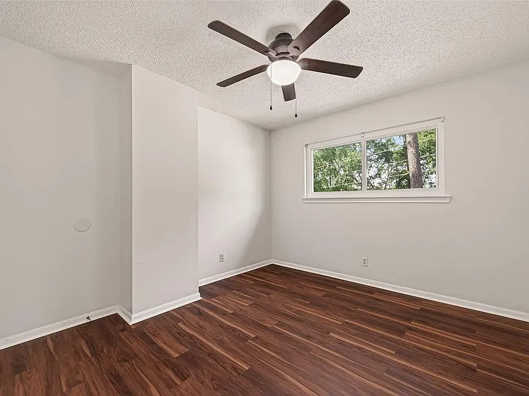 14507 Ravenhurst Ln — Photo 23