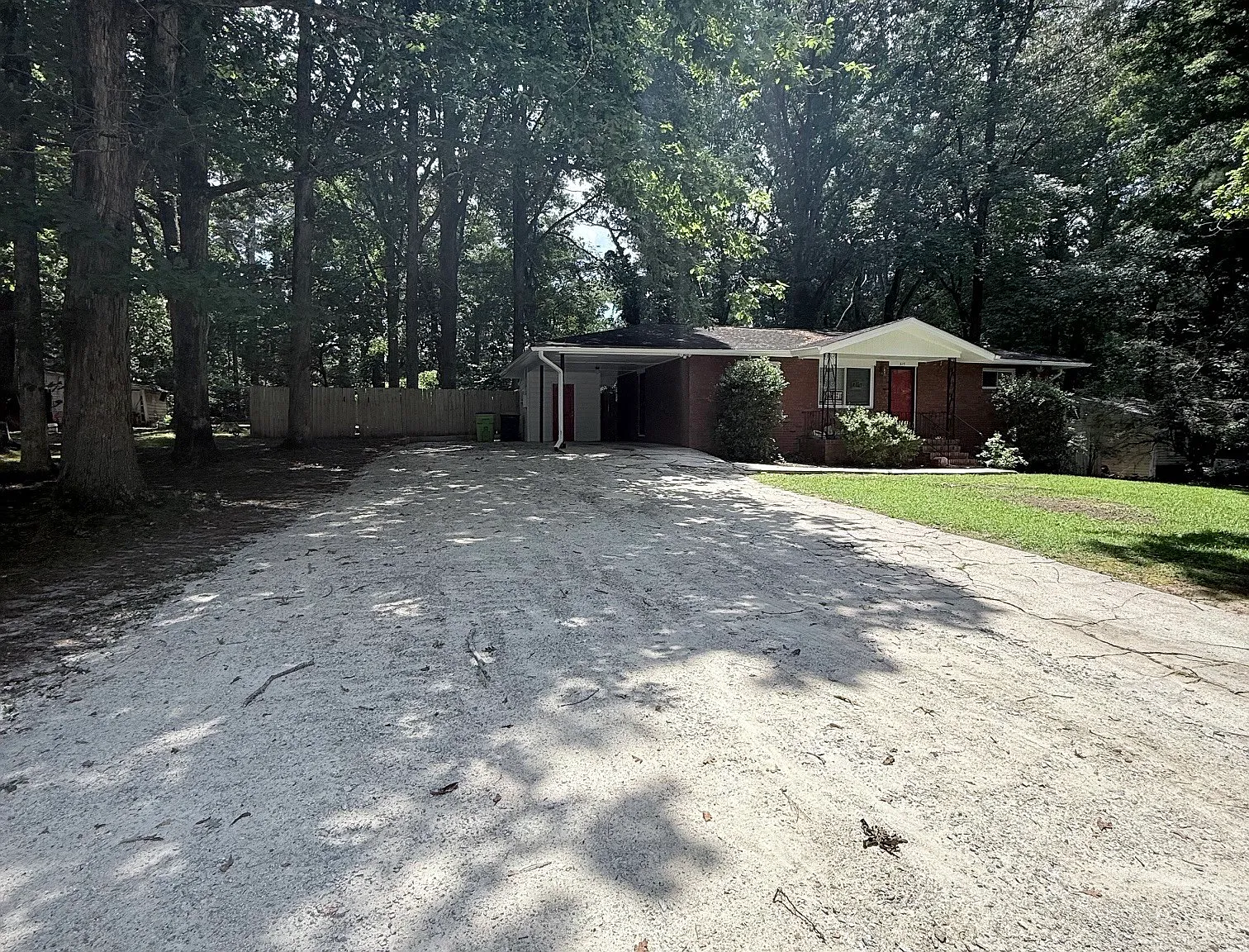 2 bed, 1.0 bath, 960 sqft, $1,600 — Photo 3