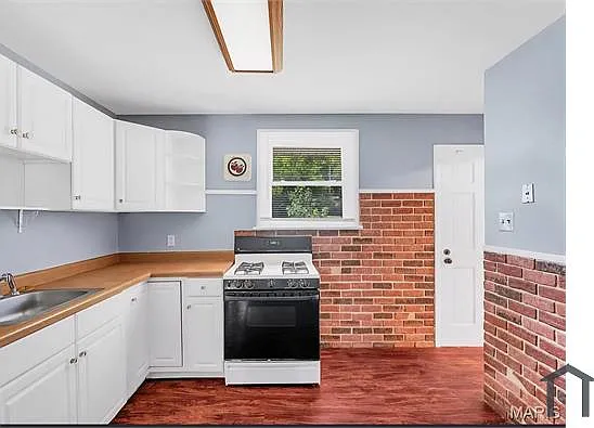235 Forestwood Dr — Photo 4