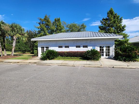 5th image of 2553 Provence Drive SE