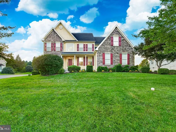 116 Cyprus Ln, Coatesville, PA 19320