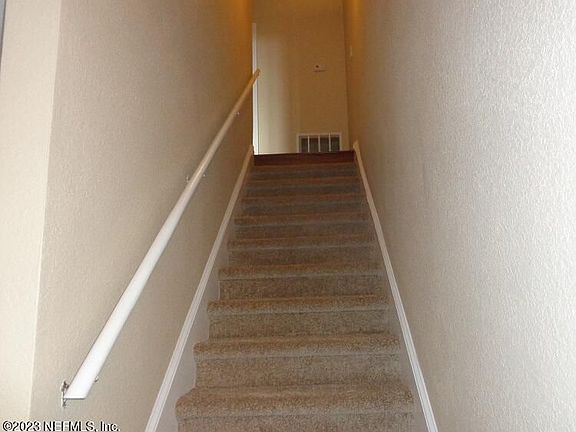 3rd image of 10075 Gate Pkwy N #2010