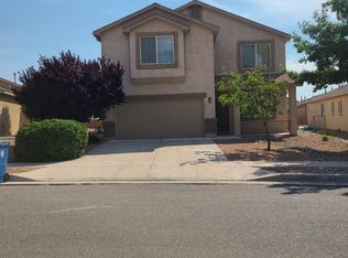 690 Rain Lily Rd SW, Los Lunas, NM 87031