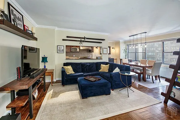 Sold by Halstead Real Estate | media 22