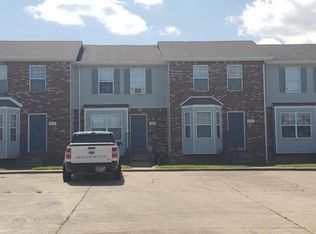 221 Tree Line Dr, Oak Grove, KY 42262