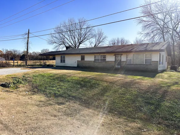 4840 Harrison St, Batesville, AR 72501