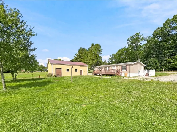 108 Chalk Hill Ohiopyle Rd, Ohiopyle, PA 15470