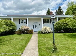 121 Belmont Ave, Clarks Green, PA 18411