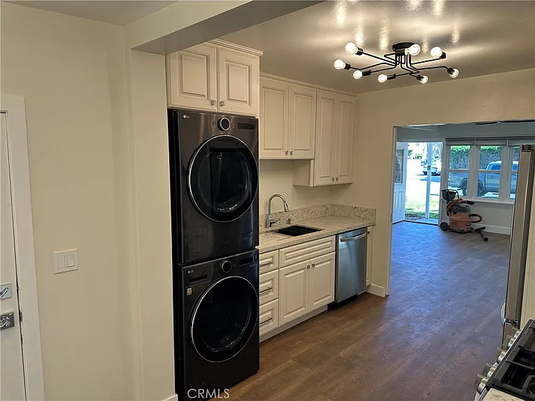 1597 San Bernardino Pl #A — Photo 7