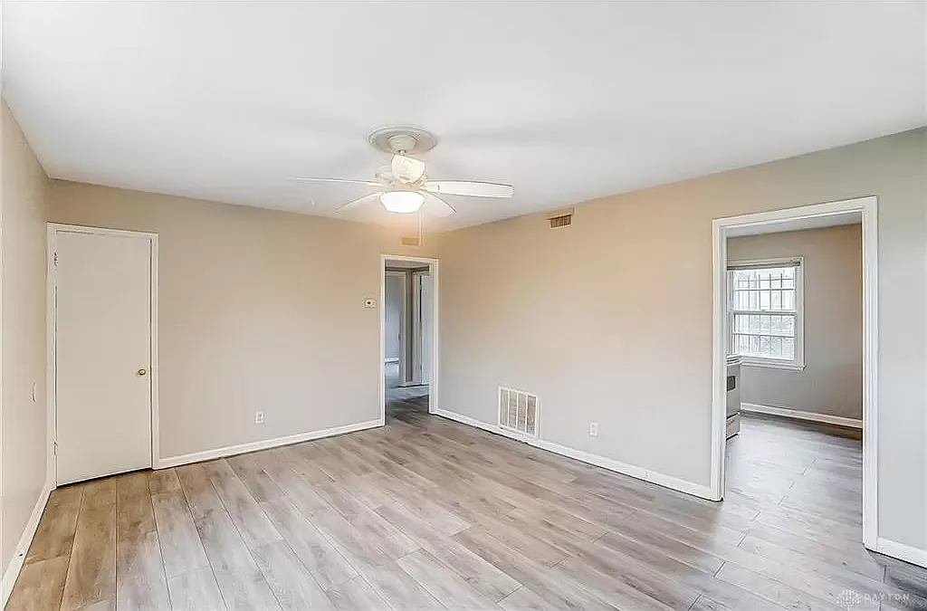 104 North Halloway Street - - — Photo 1
