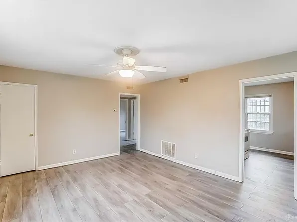 104 N Halloway St, Dayton, OH 45417