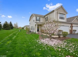 6N295 Whitmore Cir UNIT A, St Charles, IL 60174