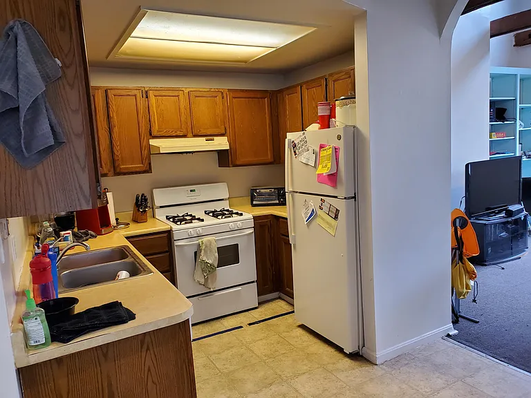 9 W Hollister St #2 — Photo 13