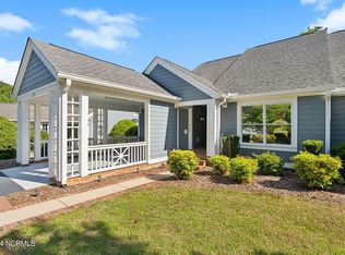 233 N Knoll Rd, Southern Pines, NC 28387