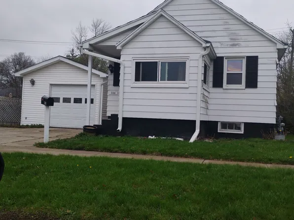308 Fred W Moore Hwy, Saint Clair, MI 48079