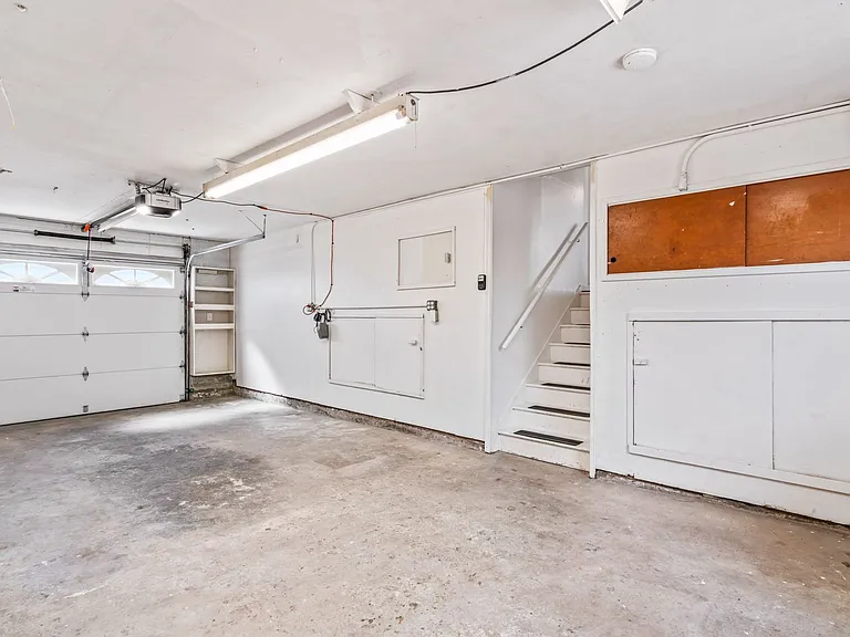 1796 Hickory Ave — Photo 24