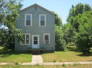 760 E Main St, Tiskilwa, IL 61368