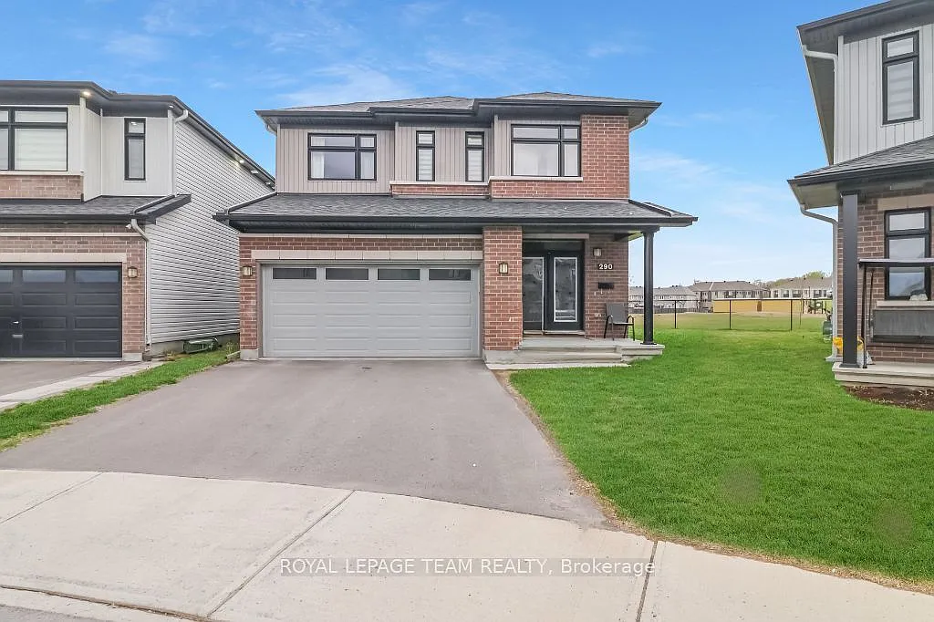 4 bed, $3,200 — Photo 1