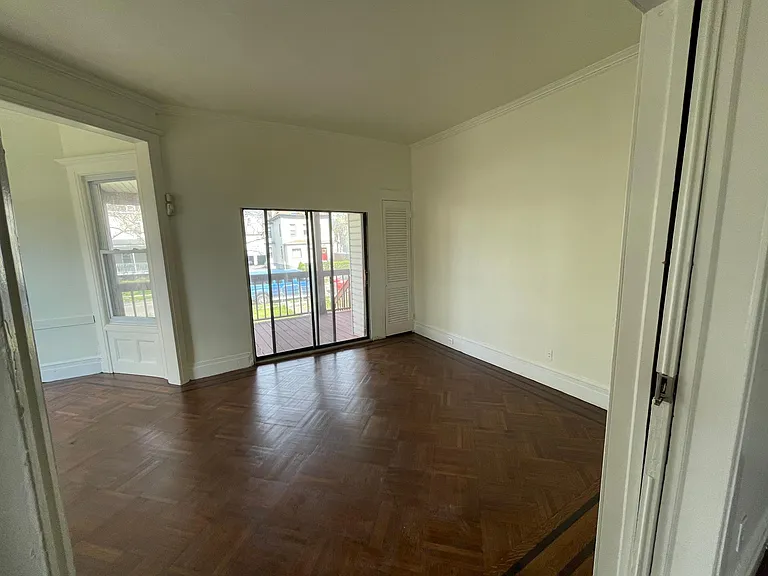 94 S Clinton St #1 — Photo 5