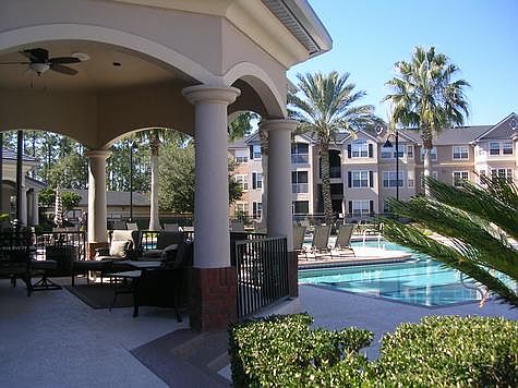 2nd image of 13810 N Sutton Park Dr #623