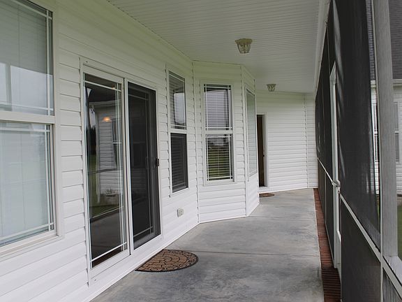 4th image of 202 Pickens Dr N