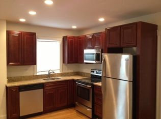 200 Brooks St #1L, Boston, MA 02128