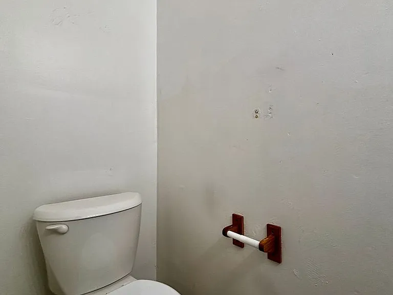 4605 Hardy Ct #B — Photo 18