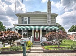 869 Smith Rd, York, PA 17408