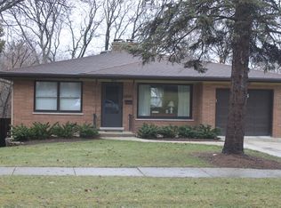263 Bryant Ave, Glen Ellyn, IL