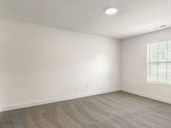 3rd image of 124 Coors Blvd #160