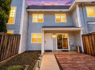 3044 Woods Cir, Davis, CA 95616