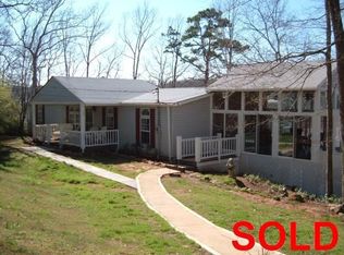 754 Rocky Point Rd, Covington, GA 30014