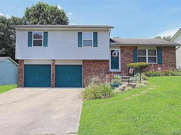 1973 Longview Dr, Cape Girardeau, MO 63701