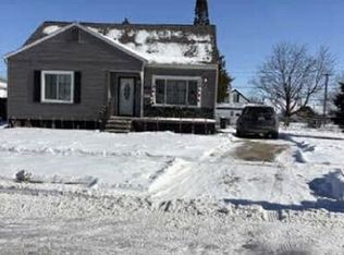 28816 Galloway St, Roseville, MI 48066
