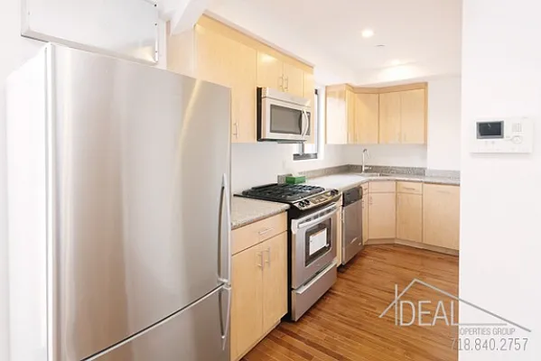 Rented by Ideal Properties Group | media 7