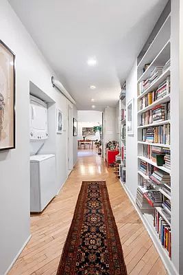 5th image of 431 E 6th St #1R