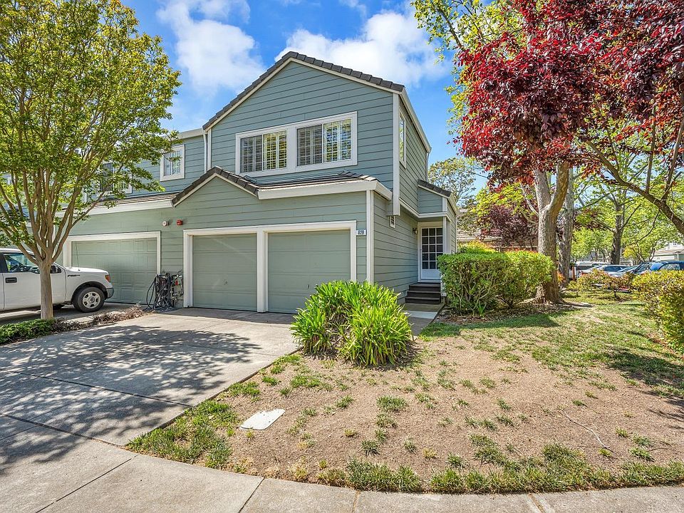 1st image of 829 Chardonnay Circle