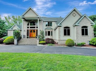 7 Mccampbell Road, Holmdel, NJ 07733