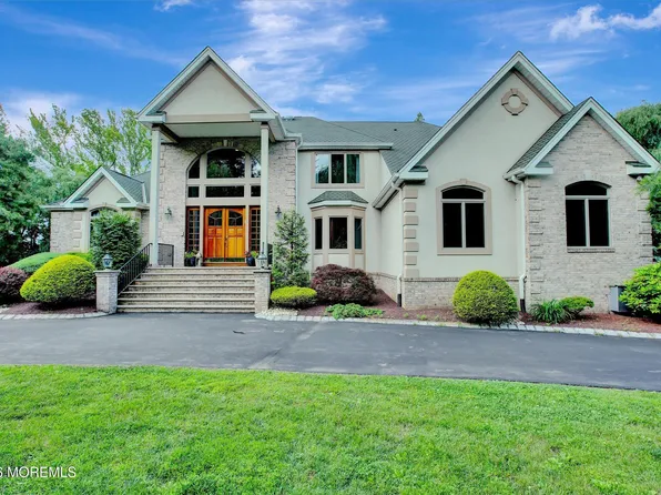 7 Mccampbell Road, Holmdel, NJ 07733