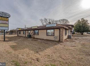 98 New Rd, Somers Pt, NJ 08244