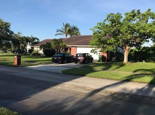 450 NW 200th Ave, Pembroke Pines, FL 33029